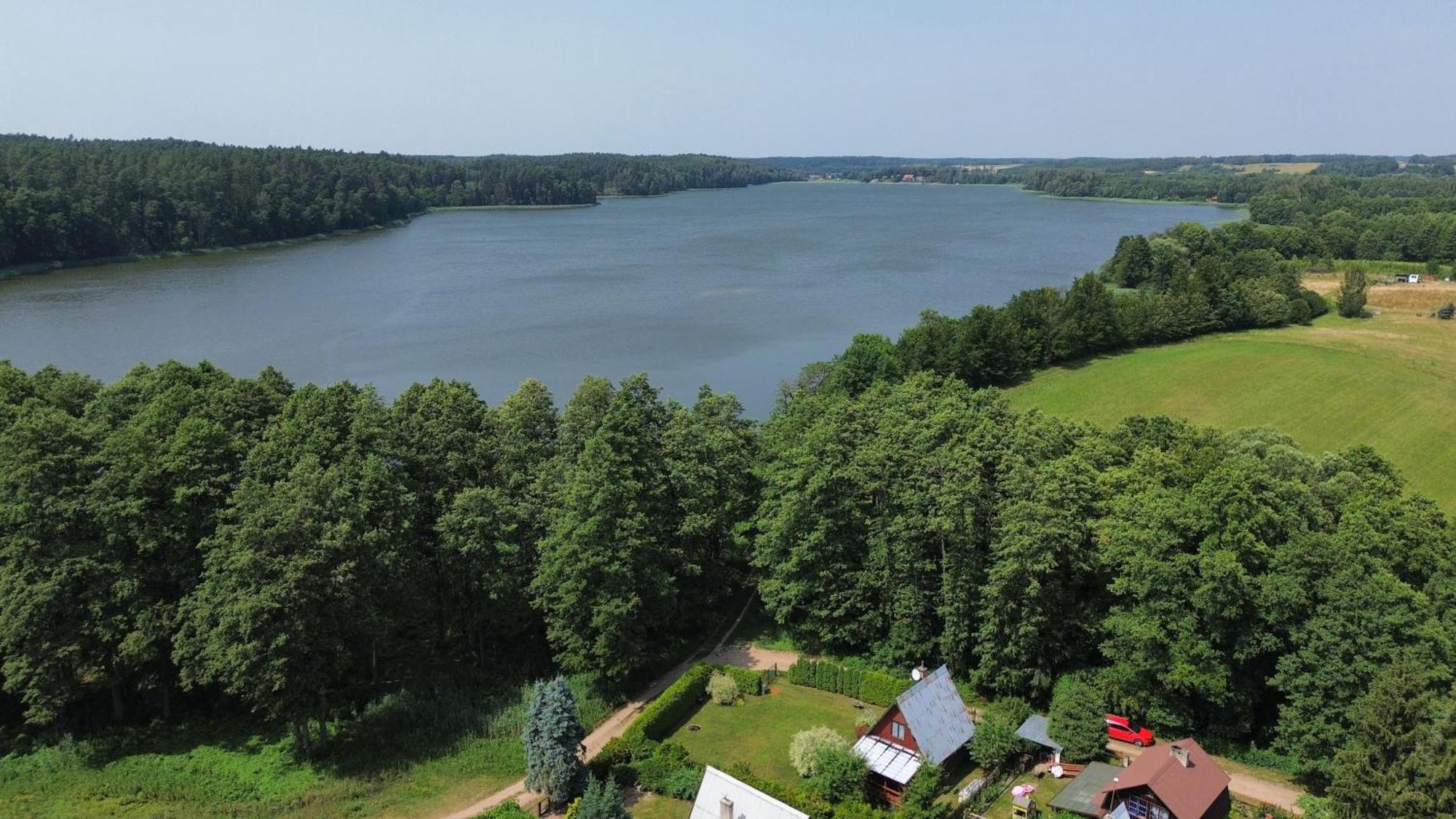 Domek Letniskowy Nad Jeziorem Tumiany Villa Bartolty Wielkie Eksteriør billede